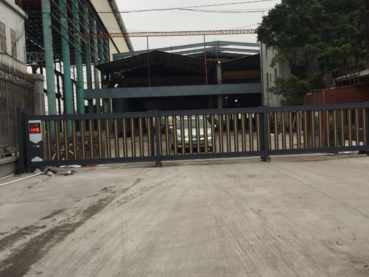 广灵县广灵县济南分段平移门